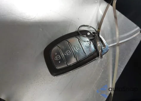 2021 Hyundai Tucson Sport z USA, uszkodzony, nr VIN KM8J3CAL4MU394408